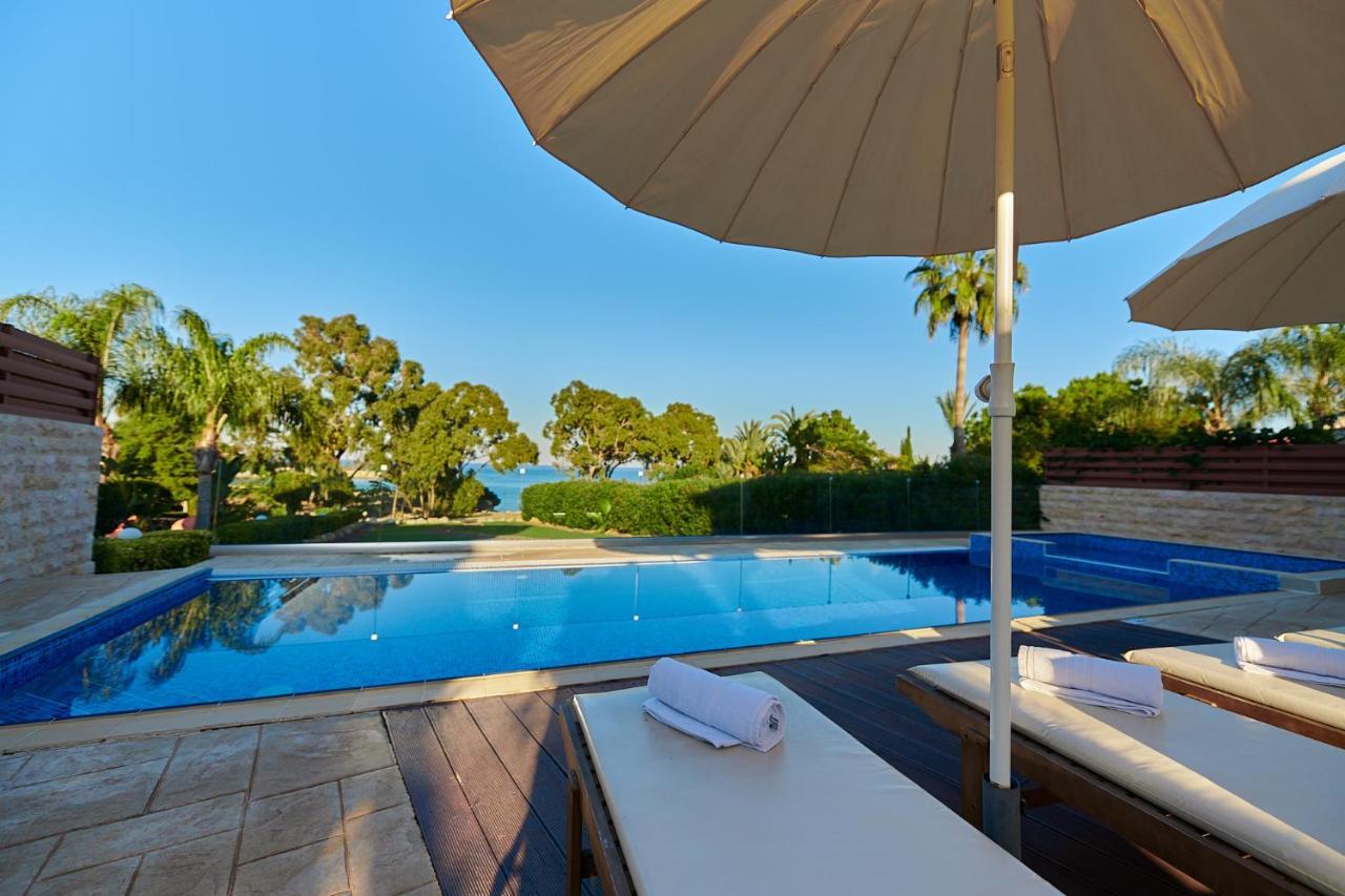 Beach Front Bella Vista By Ezoria Villas Protaras Extérieur photo